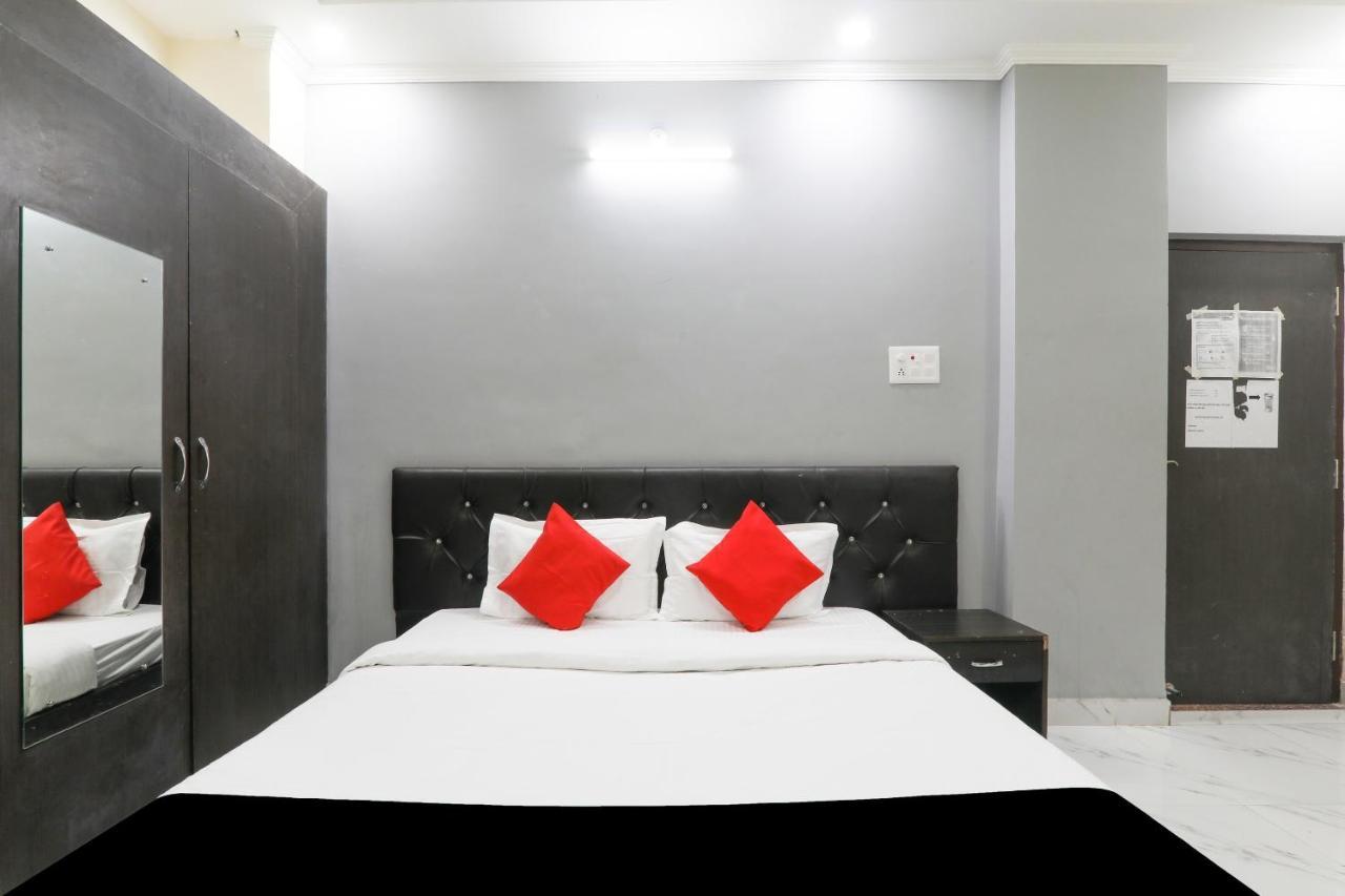 Super Oyo Capital O 78105 Hotel Figtree Premier Patna  Eksteriør bilde