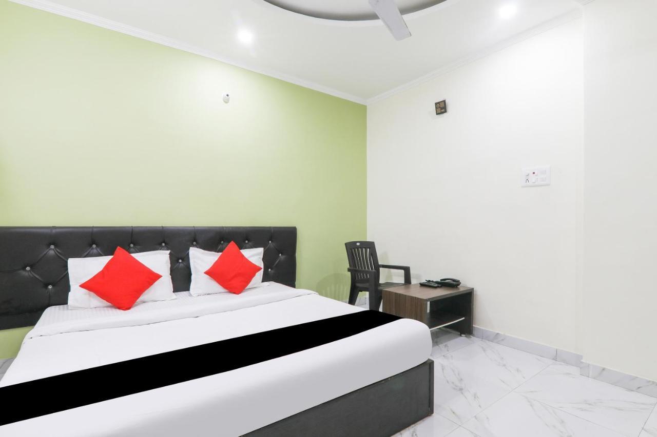 Super Oyo Capital O 78105 Hotel Figtree Premier Patna  Eksteriør bilde